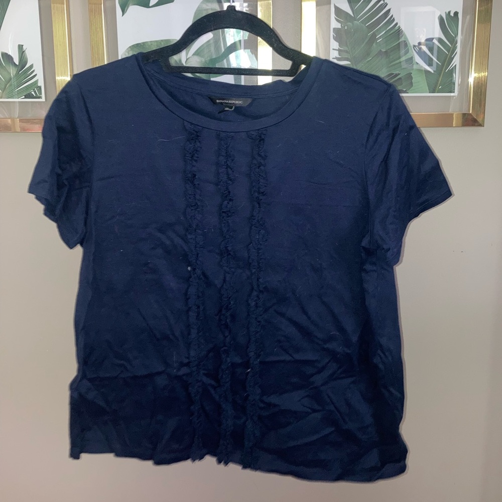Navy Banana Republic size medium top with ruffles in the center